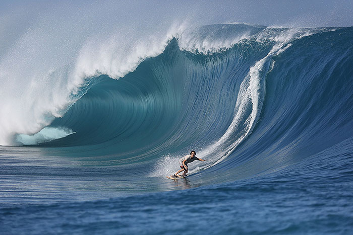 teahupoo-tahiti-saturday-june-1-2013-foxy-and-the-fox